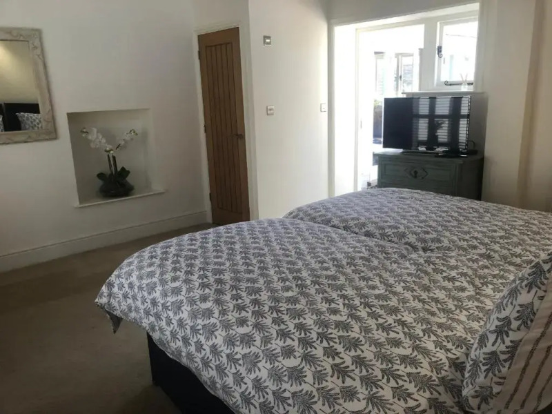 Brooks House formerly The Red Lion