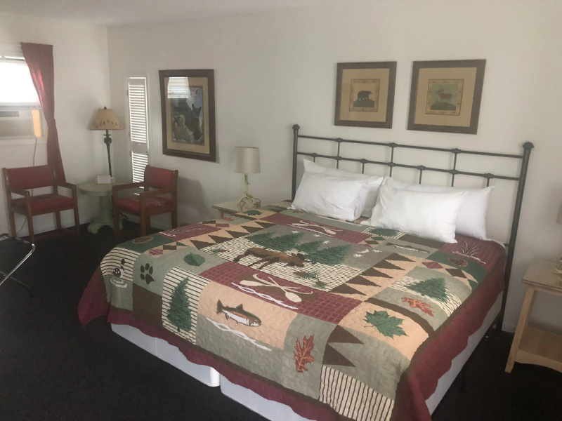 Harbor's Edge Motel