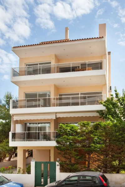 Lovely Apartment in Rafina