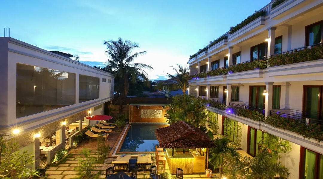 Chheng Residence