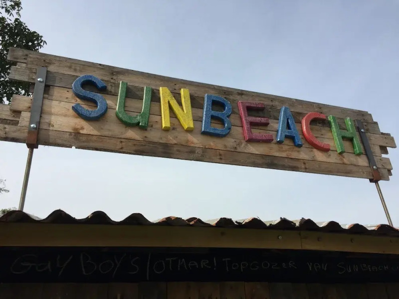 De Zon Hotel & Restaurant by Flow