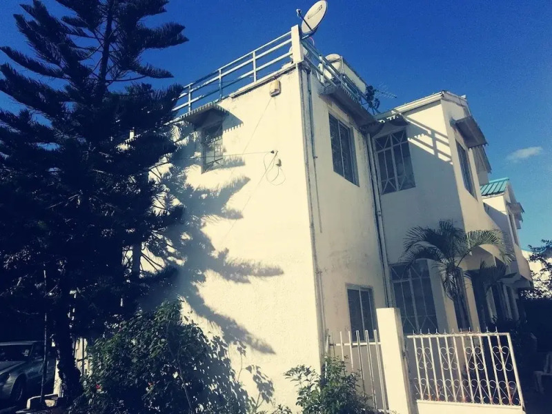 Apartment With 3 Bedrooms in Morcellement Jhuboo, With Enclosed Garden