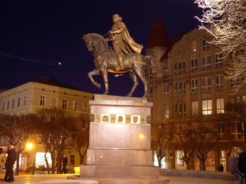 Отель «Эней»