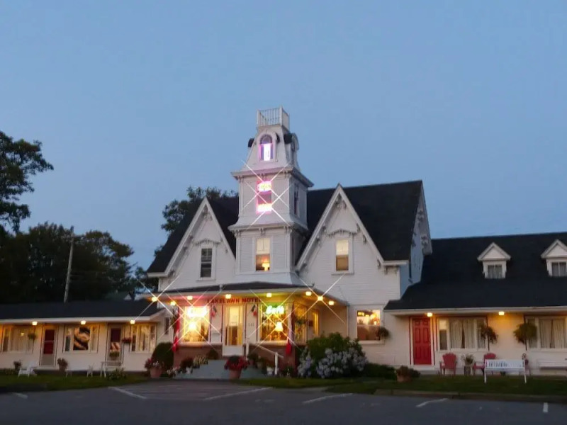 Lakelawn B&B Motel
