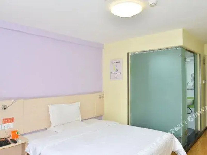 7 Days Inn (Luohe Jiaotong Road Xinmate Square)