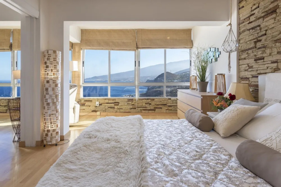 HomeLike Panoramic Sea Views Loft Wifi