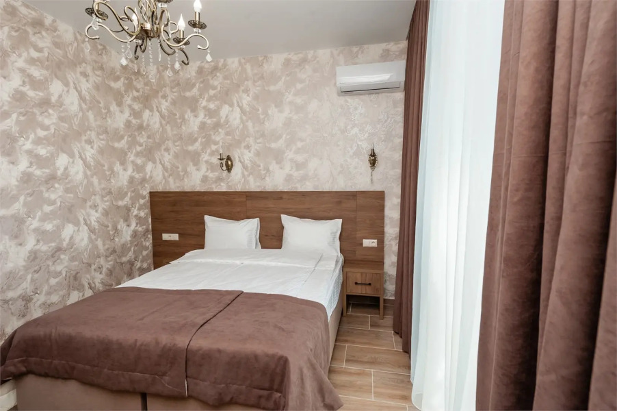 Crystal Hotel by Family Pride Inn Feodosia