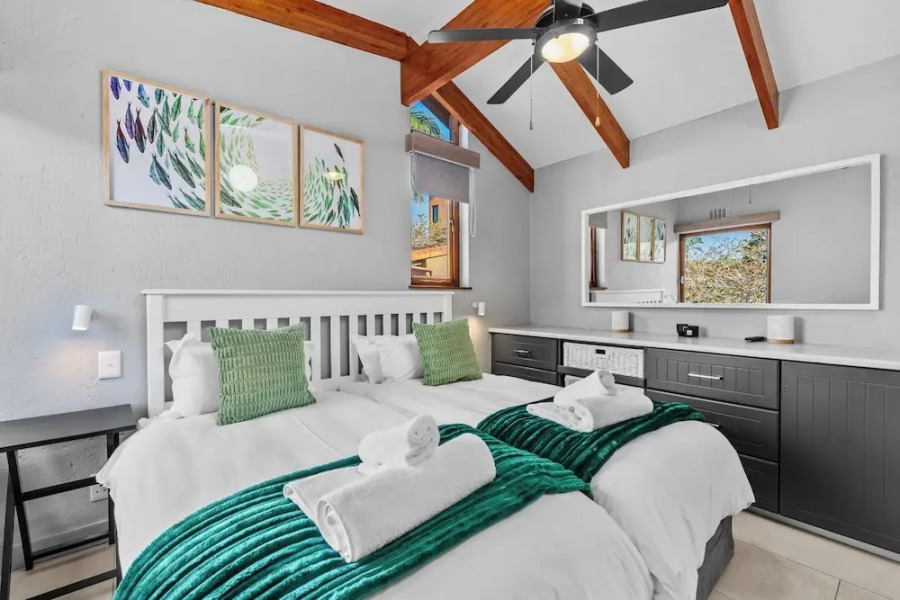 San Lameer Villa 1906