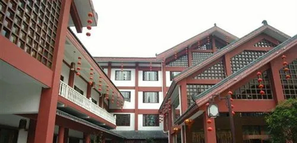 Lishui Tang Garden Hotel