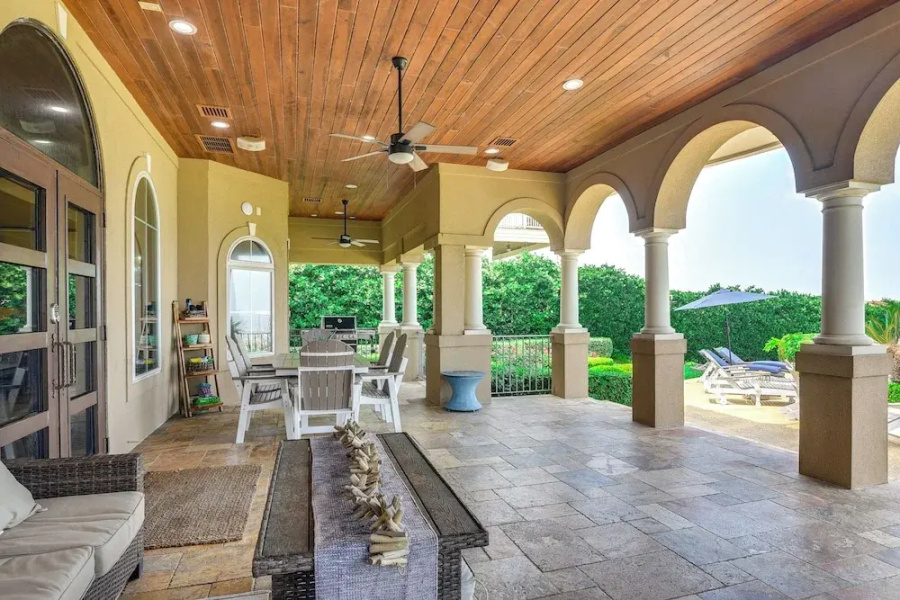 Private Dock + Pier: Luxe Villa on Galveston Bay!