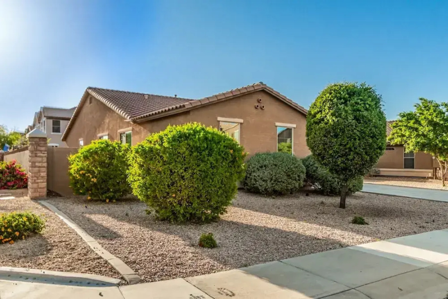 Tucana Seville Gilbert 3 Bedroom Home by RedAwning