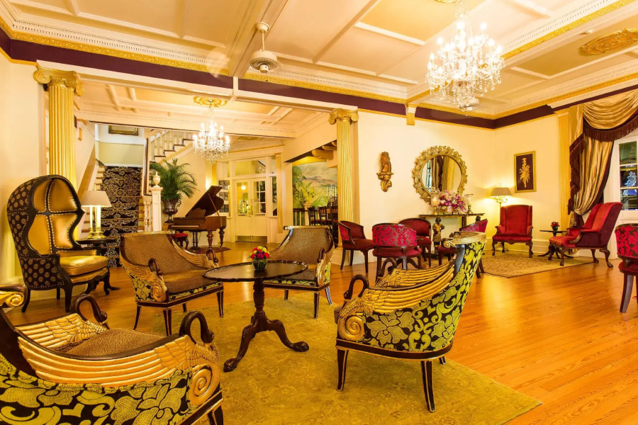 Terra Nova, BW Premier Collection