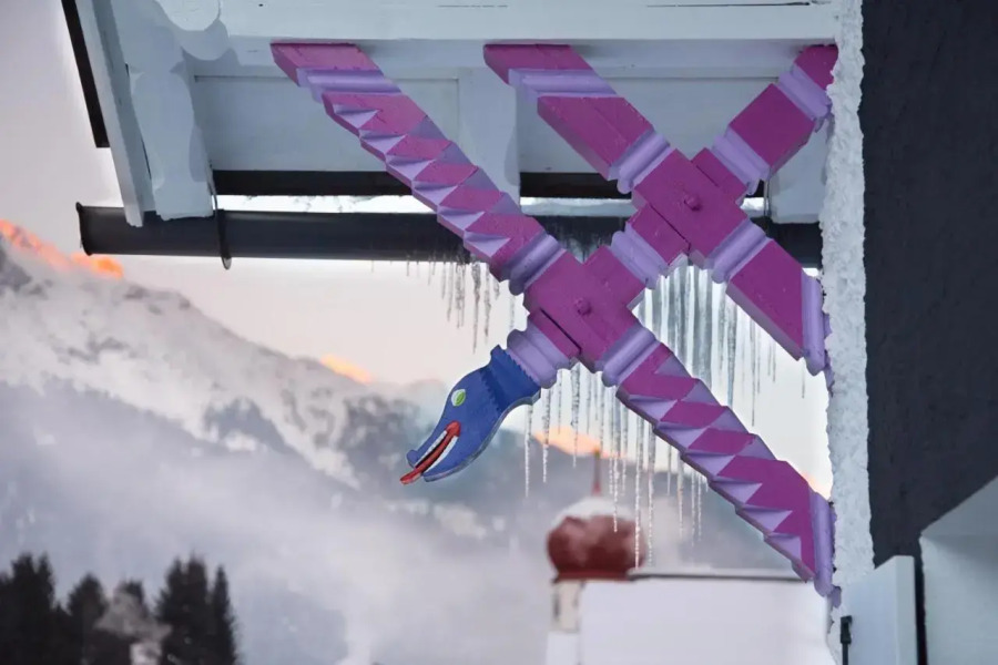 Raffls Sweet Little Home