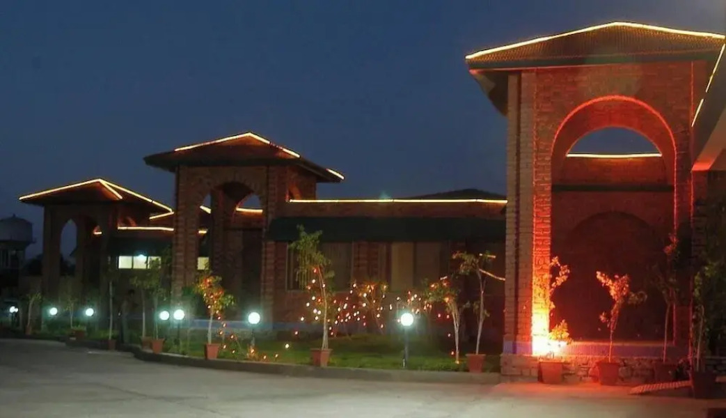 Swapanlok Farms And Resorts