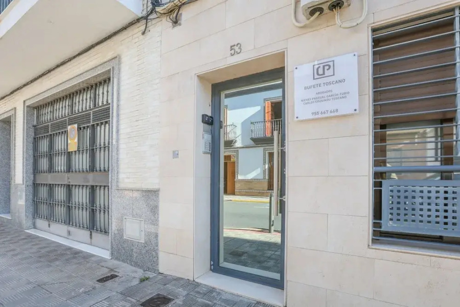 Manuel De Falla Ii in Dos Hermanas