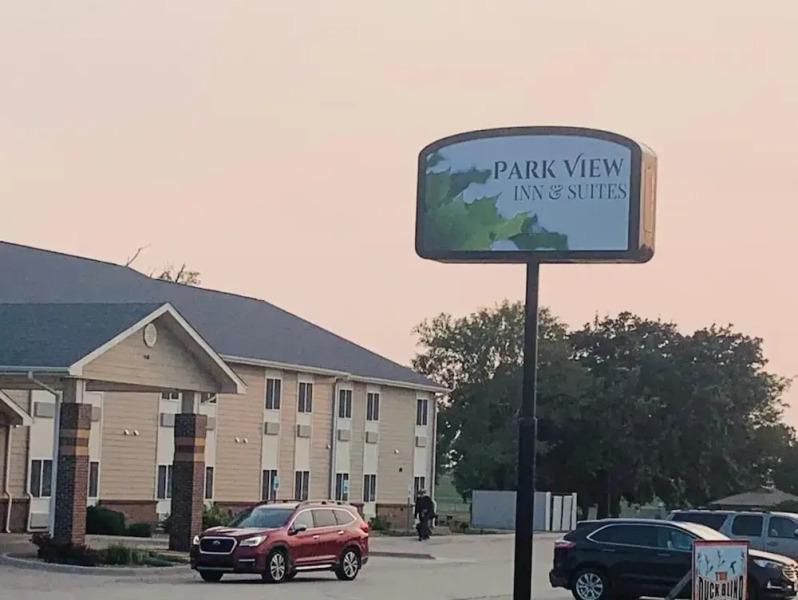 Park View Inn & Suites Hoisington