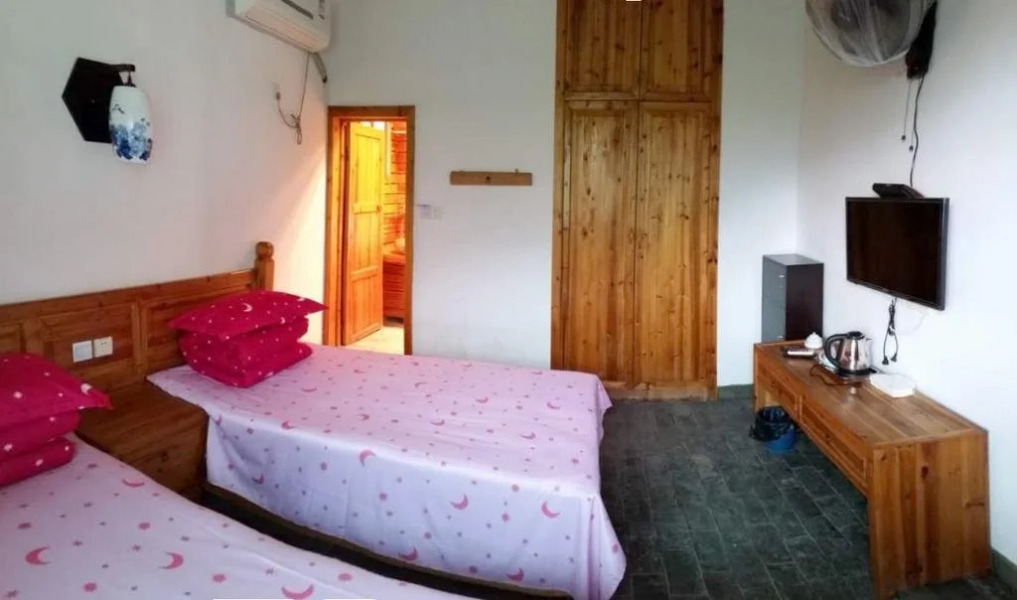 Jingdezhen Yaoli Hui-style Renjia