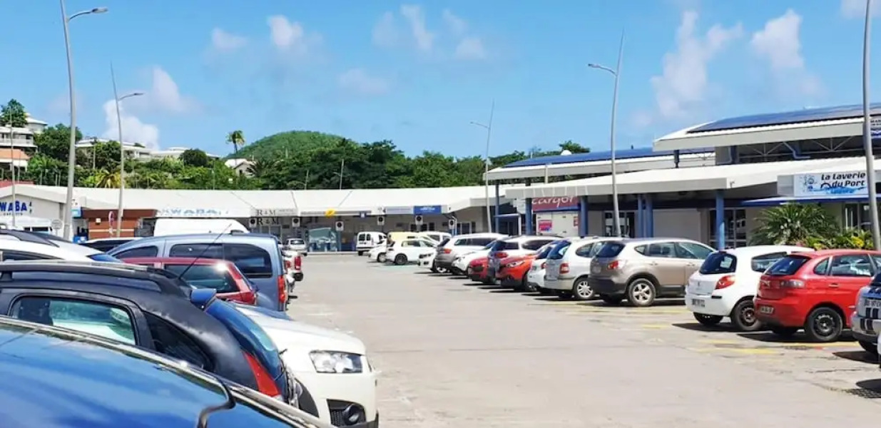 Studio in Le Marin, with Wonderful Sea View, Furnished Balcony And Wifi - 7 Km From the Beach