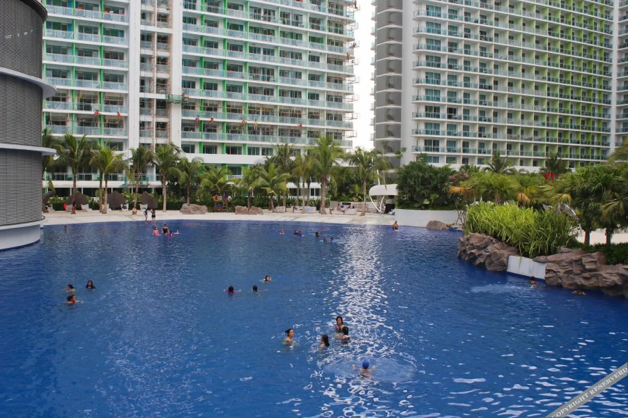 Azure Urban Resort Residences Maui Tower