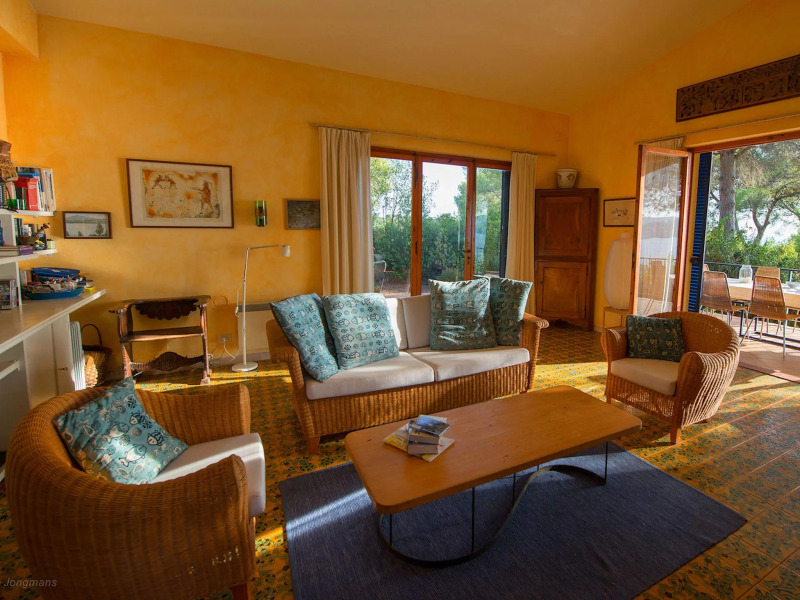 House With Direct Access and Private Terrace at Sea Near Capoliveri