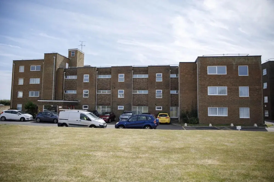 Lancing Seascape With Seaview By My Getaways