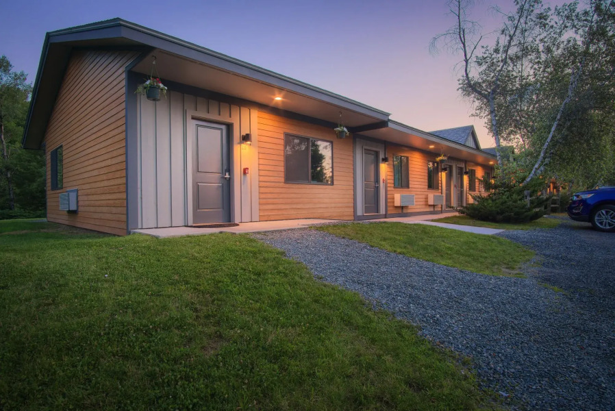 Sun & Ski Inn And Suites