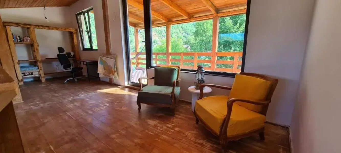 Racha Cornfield House (and mountain views!)