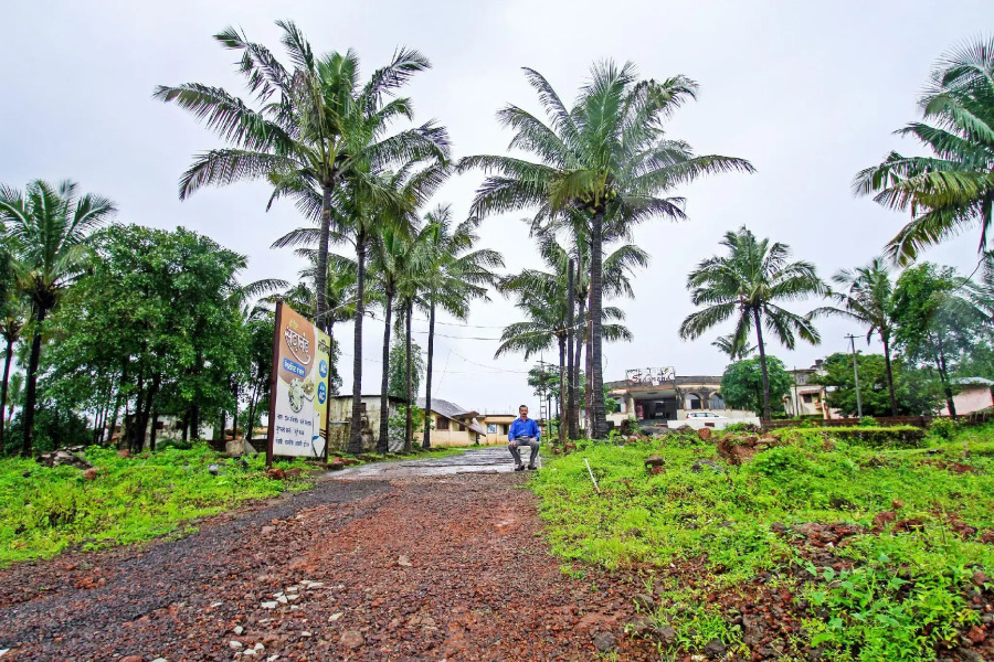 SPOT ON 49075 Hotel Sadanand