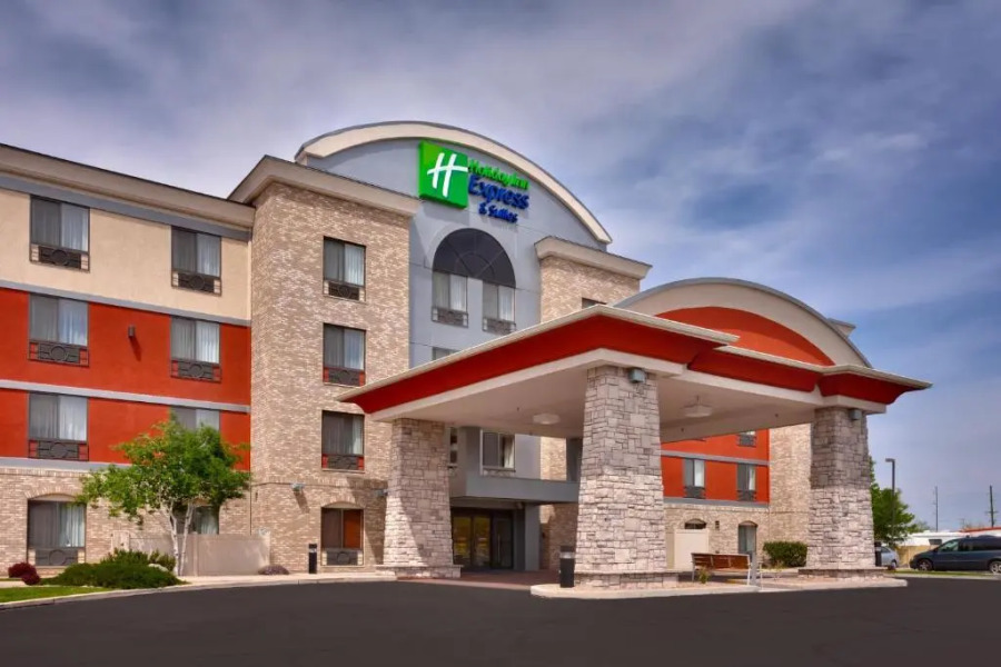 Holiday Inn Express & Suites Grand Junction by IHG