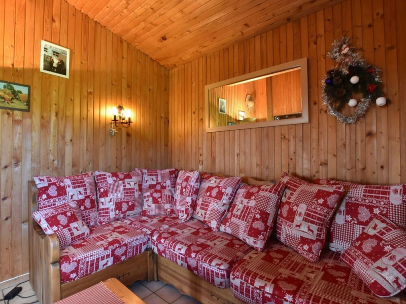Beautiful Chalet Amidst Mountains in Saulxures-sur-Moselotte