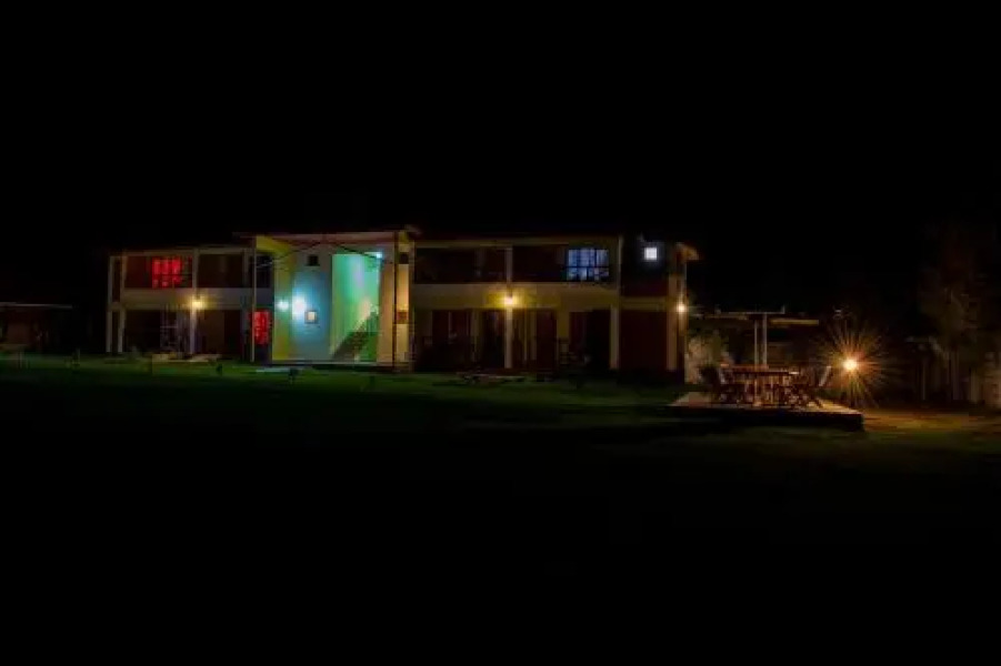 Elementaita Bandas Retreat and Resort