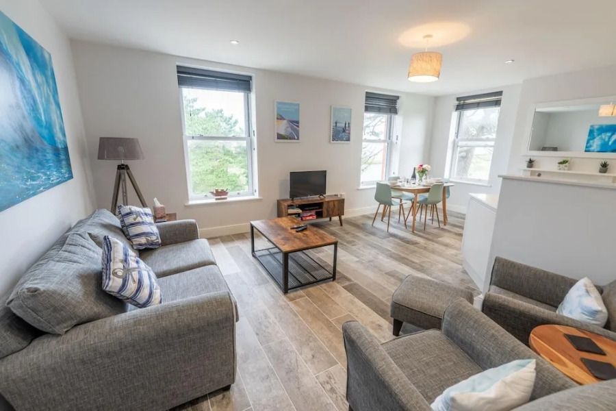 "Enderley In Mortehoe"