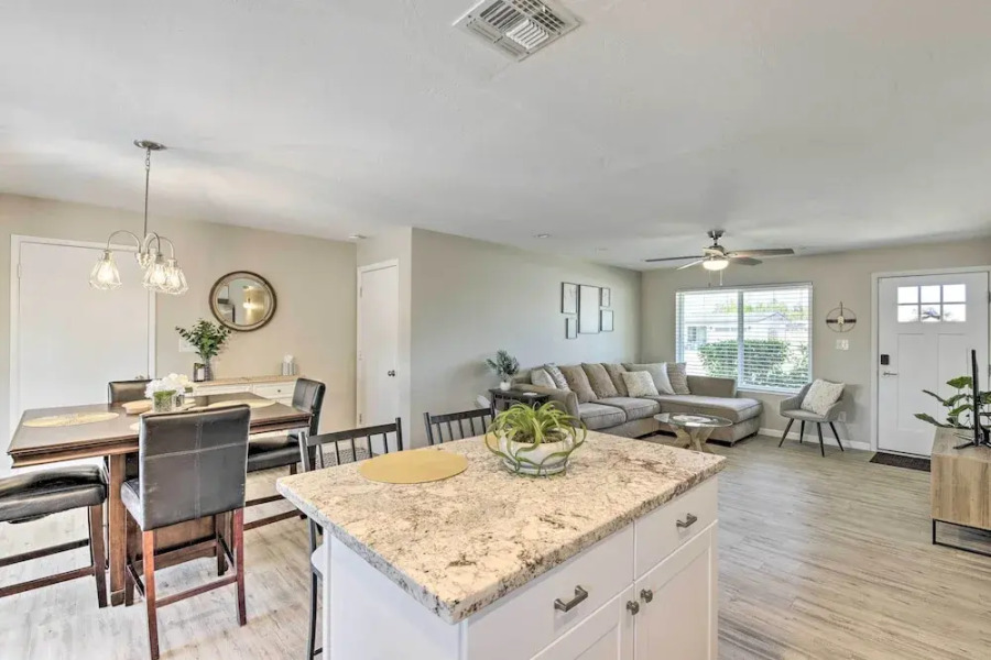 3 Mi to Asu: Home w/ Pool & Grill in Tempe!