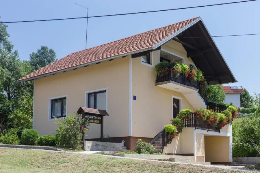 Apartment Luketić