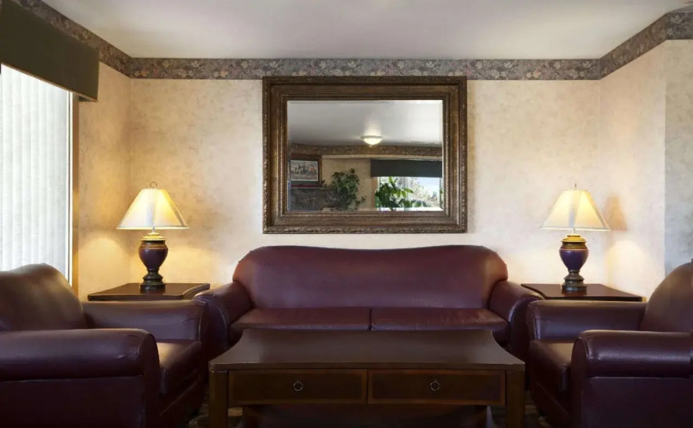 Super 8 By Wyndham Big Timber