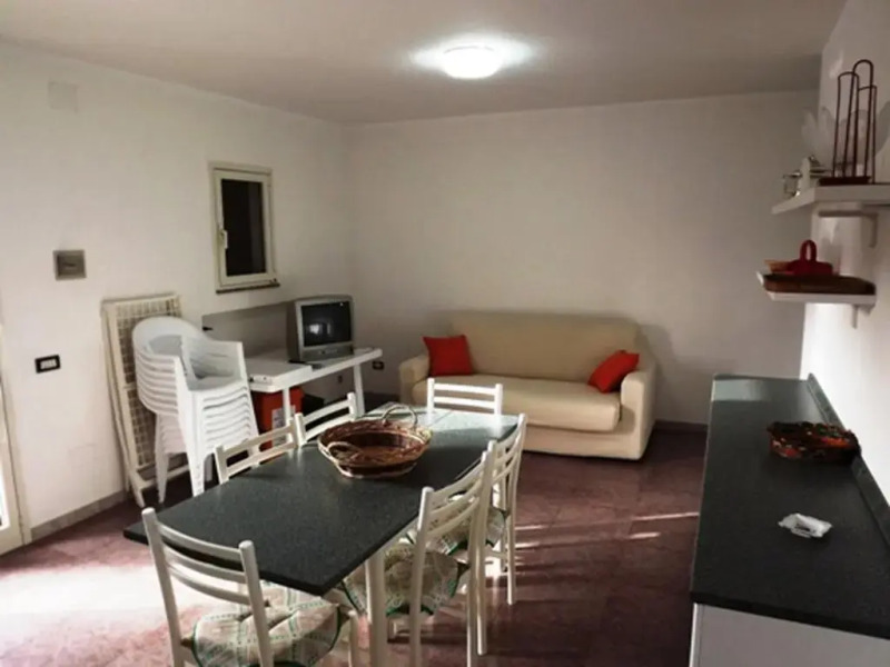 Villetta Indipendente Con Posto Auto