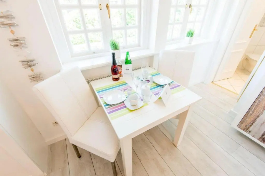 Whg_ 4_ Nuur Hiir Hues