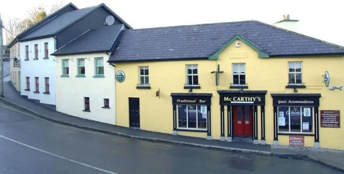 Mc Carthy's Lodge & Bar