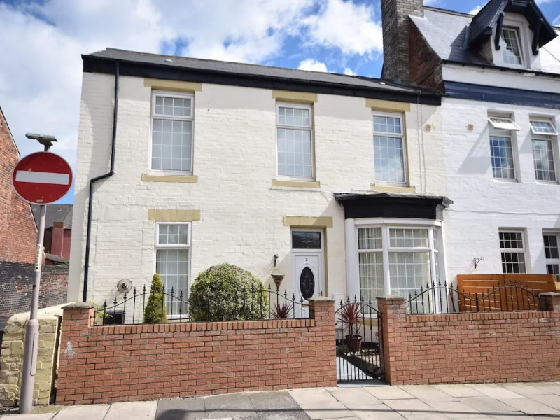 Atlantis Holiday Home