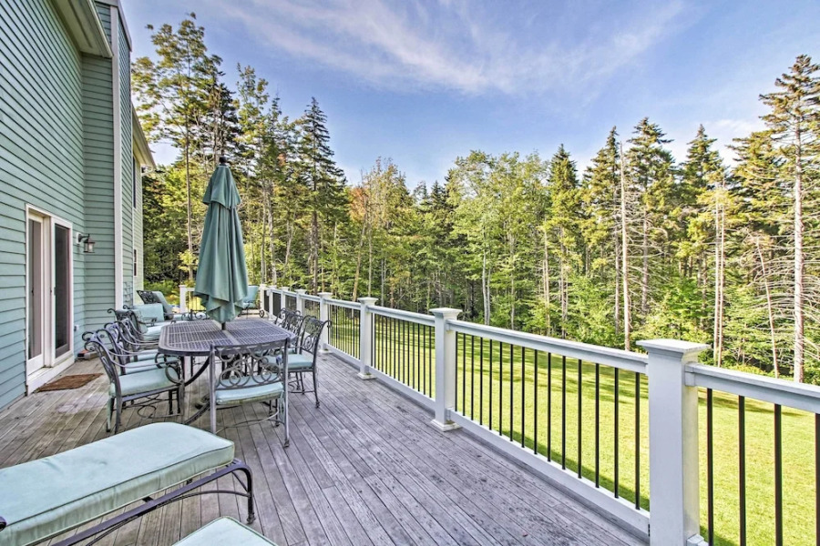 West Dover Home - 3 Miles to Mount Snow Resort!