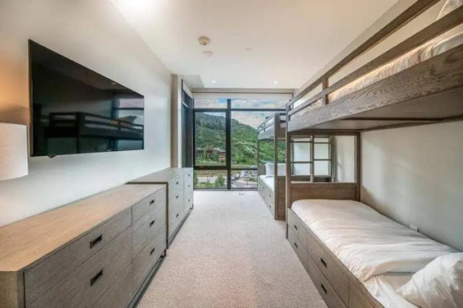 Luxury 4 Bedroom Ski in, Ski out Residence in the Heart of Snowmass Base Village With Rooftop Infinity Pool and Private Ski Lockers