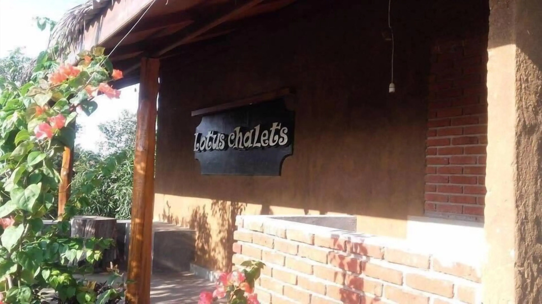 Lotus Chalets Eco Hotel
