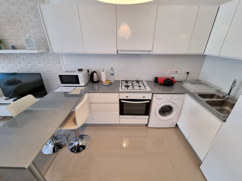 Tiberius Pool Apartments