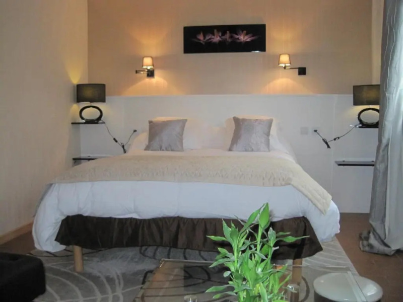 Hotel Restaurant  Rive Gauche