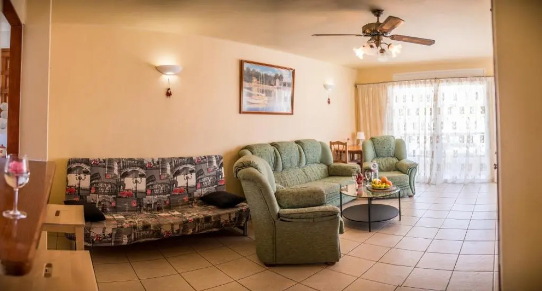 Apartament Paraiso Royal