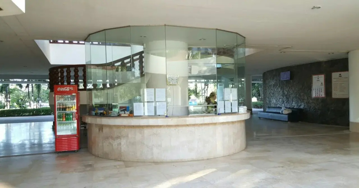 Sunshine Beach Condotel