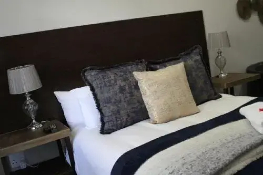 93 On Celliers Guest House