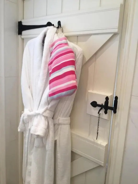 Snowdrop cottage @ Ty-llwyd