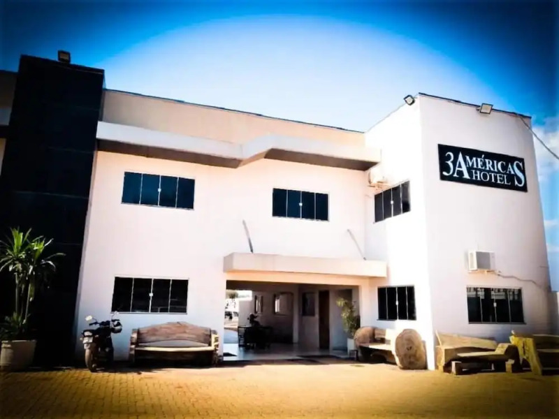 Hotel Tres Americas
