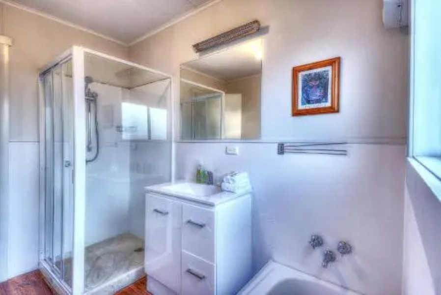 Cove Beach Apartment